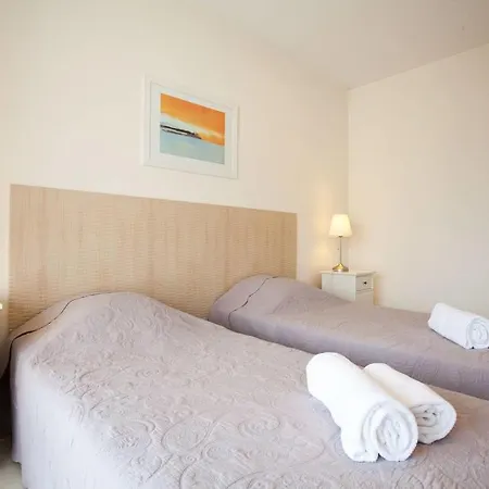 Victor Hugo Topfloor דירה *
